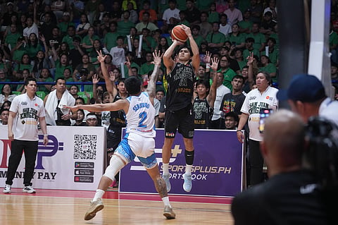 HAROLD Alarcon and the San Juan Knights stand tall, posting a 66-58 win to end the 48-game winning streak of the Abra Solid North Weavers in the MPBL 2026 Season late Saturday.