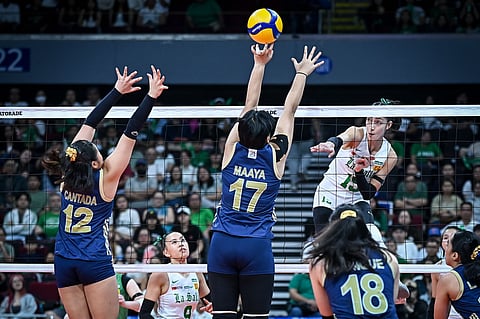 AMIE Provido and the La Salle Lady Spikers draw the first blood, booking a 25-23, 25-18, 25-18 win over the NU Lady Bulldogs to inch closer to the title of the UAAP Season 88 women’s volleyball tournament on Wednesday. 