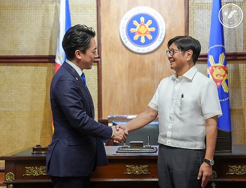 Shinjiro Koizumi pledges to deepen military ties with the Philippines.