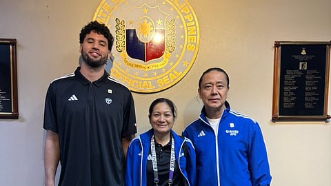 BENNIE Boatwright’s (left) naturalization is being expedited with the help of SBP officials Alfrancis Chua (right) and Erika Dy as Gilas Pilipinas looks to make waves in the Asian Games in Nagoya, Japan.