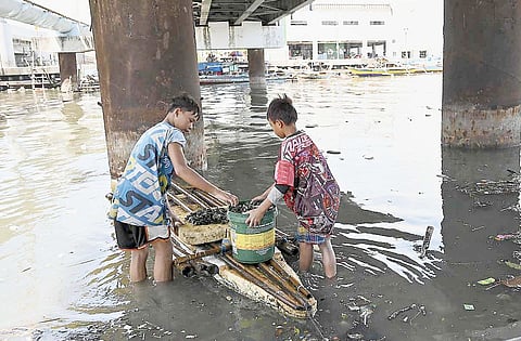 POVERTY forces many Filipinos to take on any job that would ease hunger fangs.