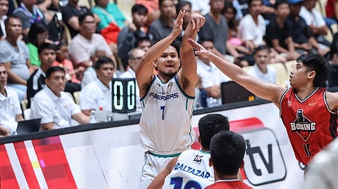 JUAN Gomez de Liaño scatters 25 points to power Converge to a 136-122 win over Blackwater on Saturday in the PBA Commissioner’s Cup.