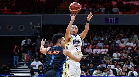 PAUL Lee shoots 13 points in Magnolia’s 93-76 victory over Meralco in the PBA Commissioner’s Cup on Sunday at the Mall of Asia Arena.