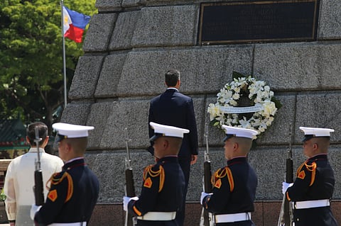 Republic of Paraguay President Santiago Peña Palacios lays a wreath at the Rizal Monument in Manila on 11 May 2026 where he was welcomed by Manila Mayor Francisco “Isko” Domagoso. President Peña is on a landmark State Visit to meet with President Ferdinand Marcos Jr., marking the first time a Paraguayan head of state has visited the Philippines since diplomatic ties began in 1962.
