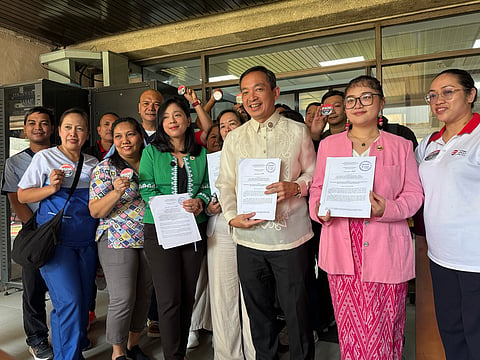 Lawmakers from the Makabayan bloc along with members of the Filipino Nurses United (FNU) filed a bill at the House of Representatives to raise the entry-level salary of nurses to P50,000