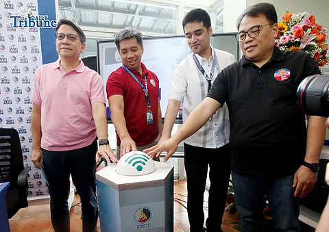 (May 14 2026) MMDA Chairman Atty. Don Artes lead the ceremonial launching of Free Public Internet Access Program (FPIAP) in MMDA Pasig River Ferry Service, with DICT Secretary Henry Aguda, and Pasig City Mayor Vico Sotto — a program in partnership with the DICT at San Joaquin Pasig River Ferry Station in Pasig City on Thursday, May 14, 2026. The FPIAP is part of the effort to modernize public transport facilities and part of efforts to restore life to Pasig River, alongside the ‘Pasig Bigyang Buhay Muli’ initiative of President Ferdinand R. Marcos Jr. Photo/Analy Labor