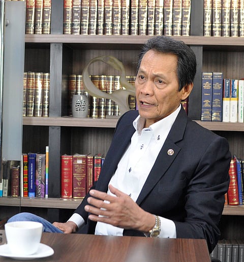 
Window to the soul As in the Senate court trial of the late Chief Justice Renato Corona, the impeachment proceedings on Vice President Sara Duterte would offer the public a glimpse of her character, former University of the East College of Law Dean Amado Valdez said.
