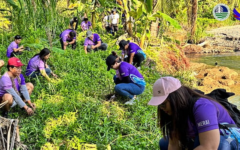 THE Philippines’ Nationally Determined Contribution Gender Action Plan
2024-2030 recognizes gender equality and social inclusion as essential
components of effective climate action. 
