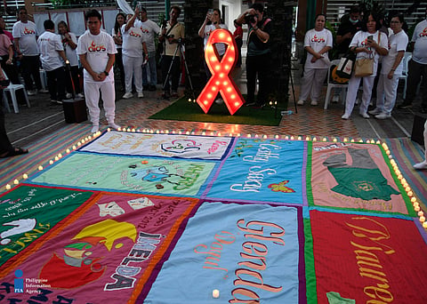 DoH CL marks AIDS memorial