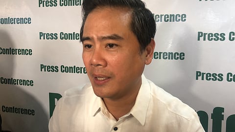 Atty. Jimmy Bondoc, one of the legal counsels of Senator Ronald "Bato" Dela Rosa, attended the PDP-LABAN press conference, May 29, at Kamuning Bakery Cafe, Quezon City. (PHOTO by Sean Magbanua) 