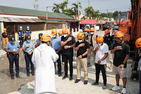 Angeles City Mayor Carmelo “Jon” Lazatin II has formed a fact-finding task force to investigate the Barangay Balibago building collapse, ensuring a comprehensive, impartial probe into the cause while retrieval operations continue and responders receive spiritual support and blessings on site.