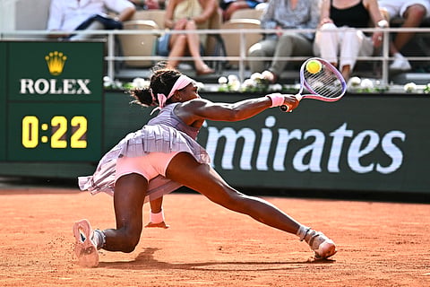 COCO Gauff struggles, dropping with a 4-6, 7-6 (7/1), 6-4 setback to Anastasia Potapova in the third round of the French Open women’s singles event.