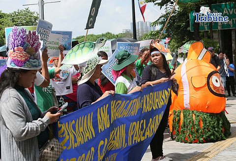 (June 08 2026) On the World Ocean Day Celebration on Monday June 8 2026, Fisherfolk, environmental groups and allied organizations gathered in front of the Department of Agriculture (DA), to call the government to strengthen protection for marines ecosystems, uphold the rights of municipal fisherfolk, provide comprehensive support to coastal communities and pursue solutions that address both environment and social challenges. Photo/Analy Labor