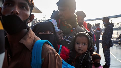 5,000 Bangladeshis booted