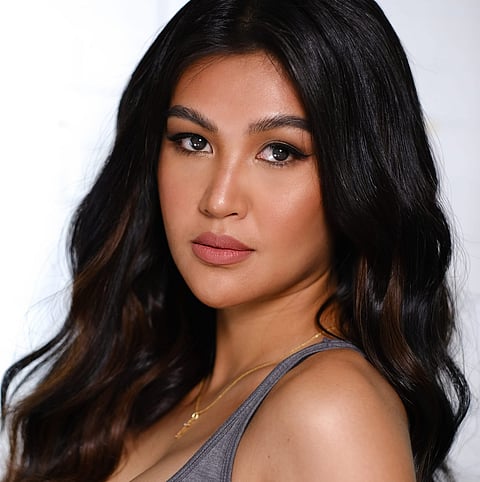 Beauty Queen and Actress Winwyn Marquez defines purpose of raising our flag in international pageants