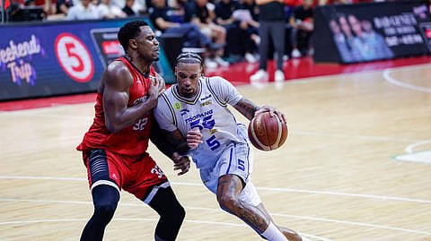 JUSTIN Brownlee of Ginebra (left) and Chris McCullough of TNT play crucial roles when the two squads collide in Game 6 of the PBA Commissioner’s Cup title series.