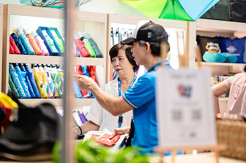 A MAN inquires to a lady attendant of one of the kiosks at the Corporate Giveaways Buyers’ Show last year. At the advent of technology, it is said that corporate gifts industry remains vital in the society, as in Southeast Asia alone, corporate gifting market was estimated at over $9 billion in 2025.