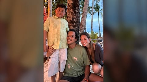 JOHN Lloyd Cruz with his son Elias and Ellen Adarna.