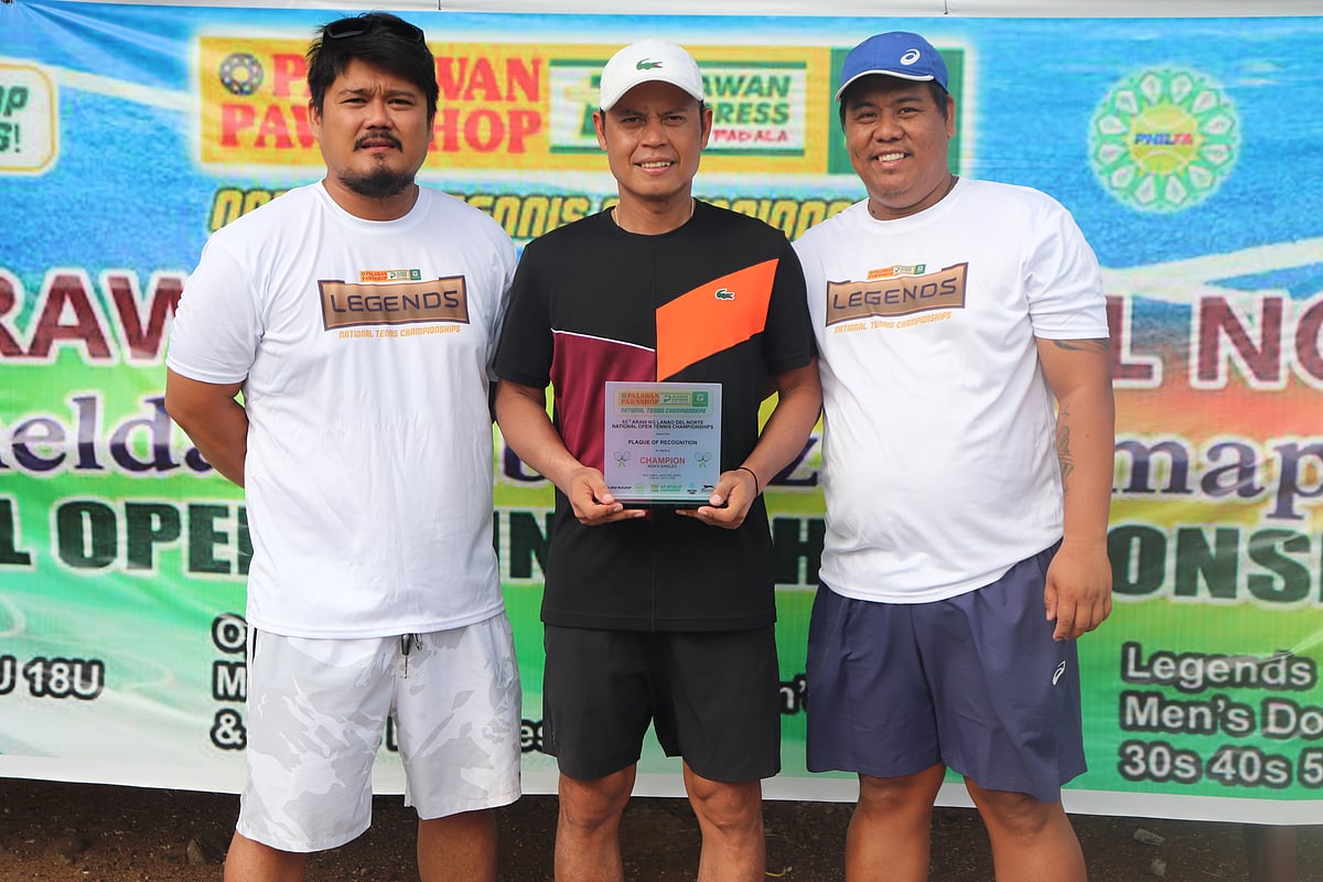 Arcilla retains Open crown