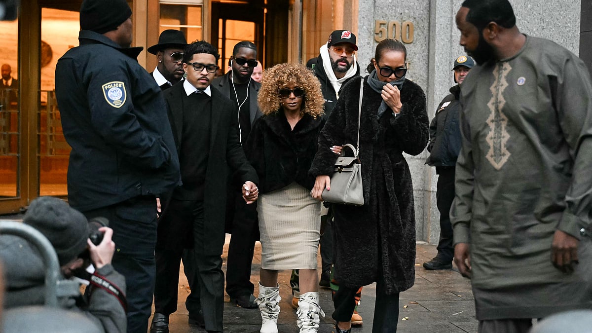 Sean 'Diddy' Combs Awaits Bail Decision Next Week Amid Sex Trafficking(01)