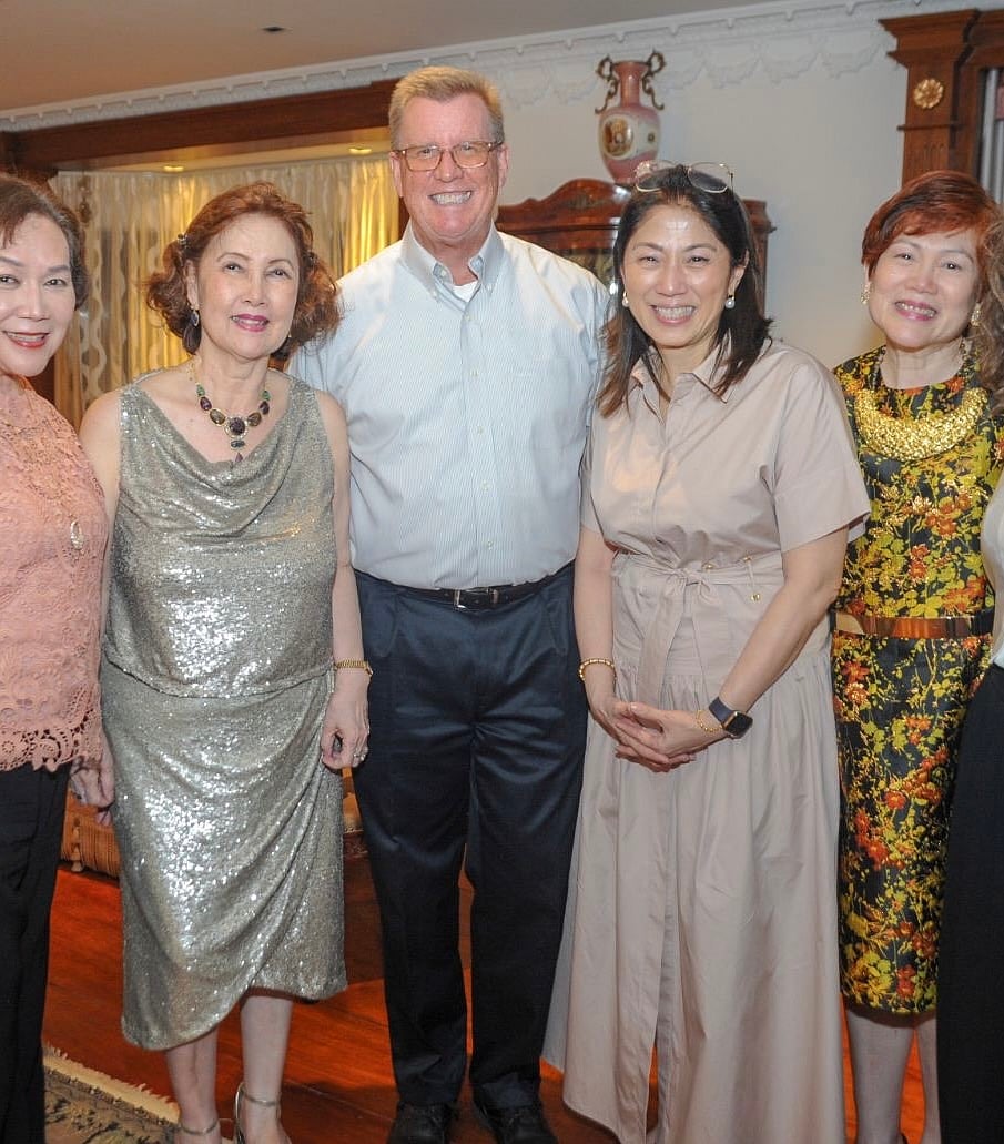 Friendship beyond borders