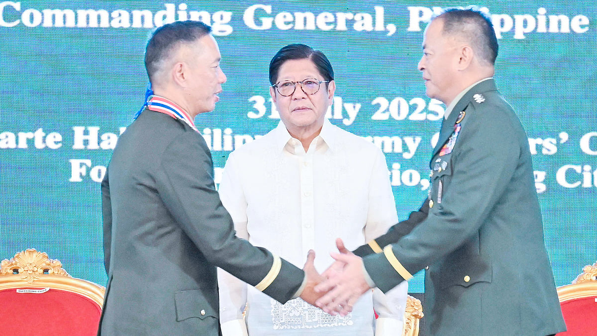 Army welcomes new chief