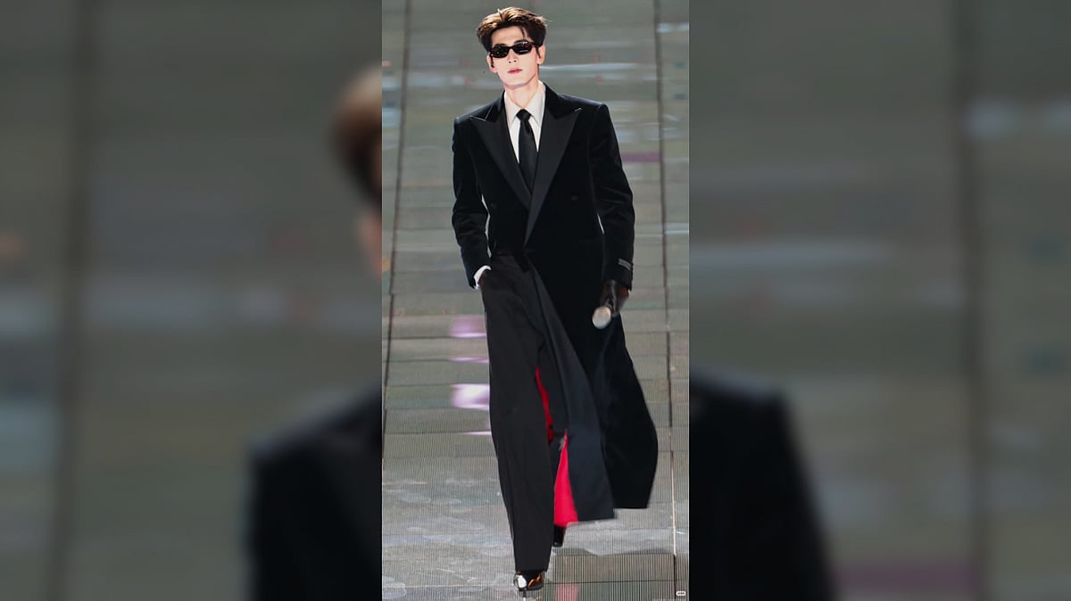 Zhang Linghe’s 40-Second Hunan walk: Viral runway that broke the Internet