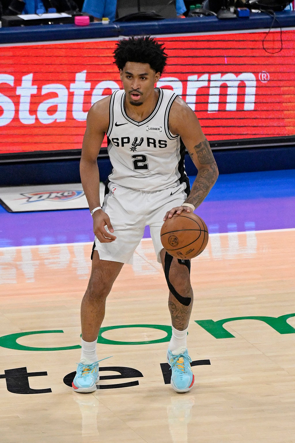 Injury bug bites Spurs backcourt