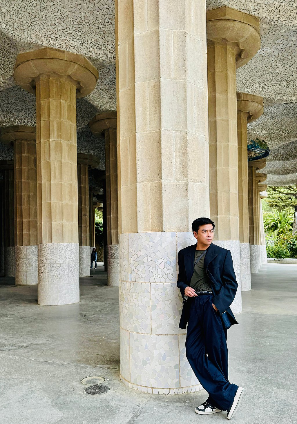 Balancing Seams: Merging corporate precision with intentional style