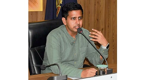 Deputy Commissioner Dr. Himanshu Aggarwal 