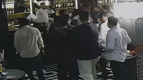 Brune & Bareskin Eastwood fight