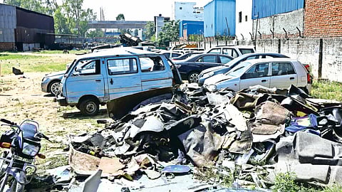 Ludhiana vehicle graveyard