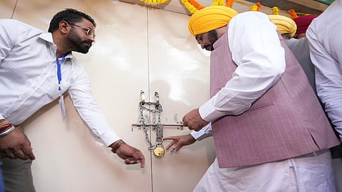 CM Bhagwant Mann locking Ludhiana RTO