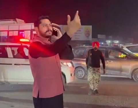 Sherry Kalsi clearing traffic for an ambulance in Batala