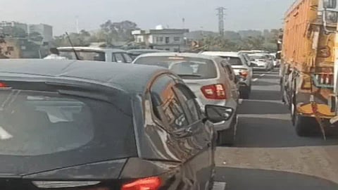 Jalandhar-Ludhiana Highway Traffic Jam