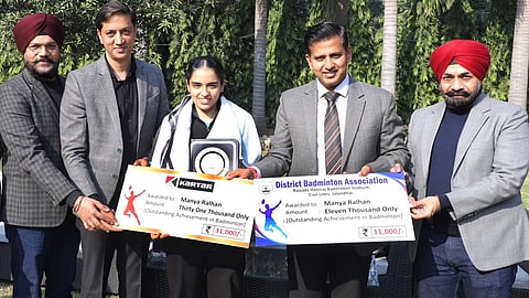 Jalandhar DC Dr honours badminton champions 