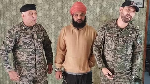 Jalandhar man arrested by Pakistani Rangers