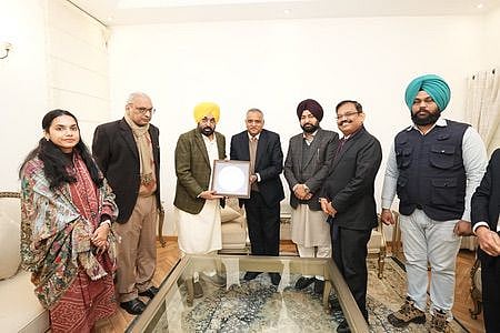 CM bats for more international flights from Mohali airport