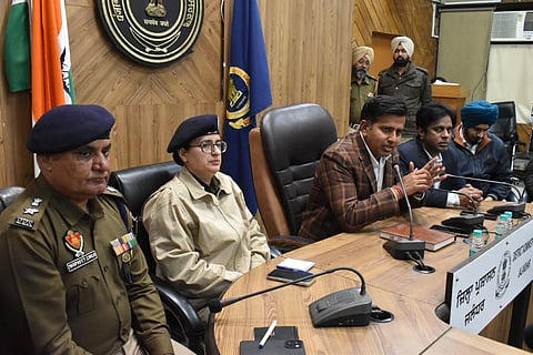 Agreement Reached on Latifpura Demands, DC Assures Full Support