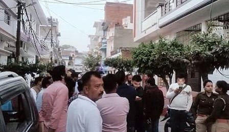 Lucknow teen shoots father