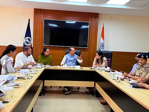 Mohinder Bhagat reviews progress of ‘Rangla Punjab’