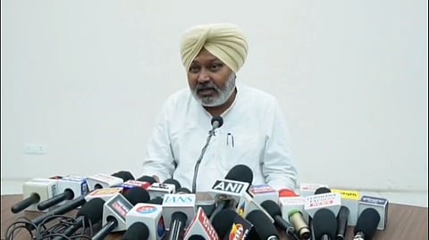 Sanitation workers call off strike after talks with Punjab government