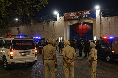 Violent Clash Erupts Inside Kapurthala Modern Jail, Police Deployed