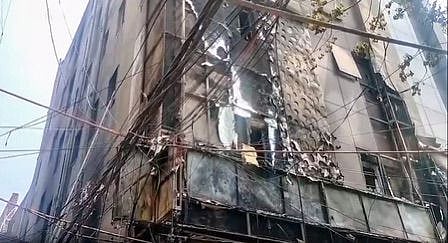 20 killed in multi-storey building fire in Delhi