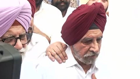 Congress MLA Tript Rajinder Singh Bajwa with media