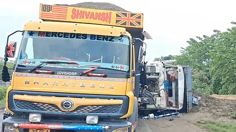 Truck collision on Amritsar Jammu-Kashmir highway
