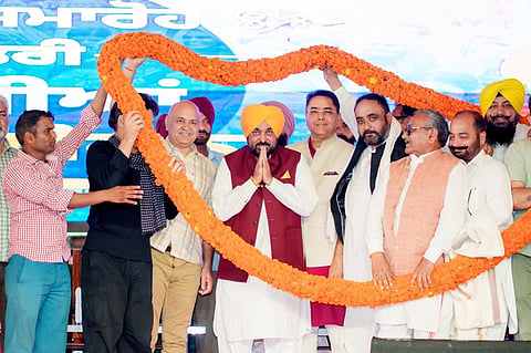 Bhagwant Mann Govt Transfers Monthly Aid to 35.5 Lakh Women