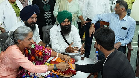 Raksha Bandhan brings families together at de-addiction centres