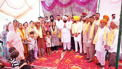 Dozens of Congress leaders and workers joined the party 