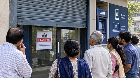 Three-day bank strike from Sept 28-30